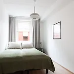 Sea View, Close To Metro, New, 2bedroom Appartamento